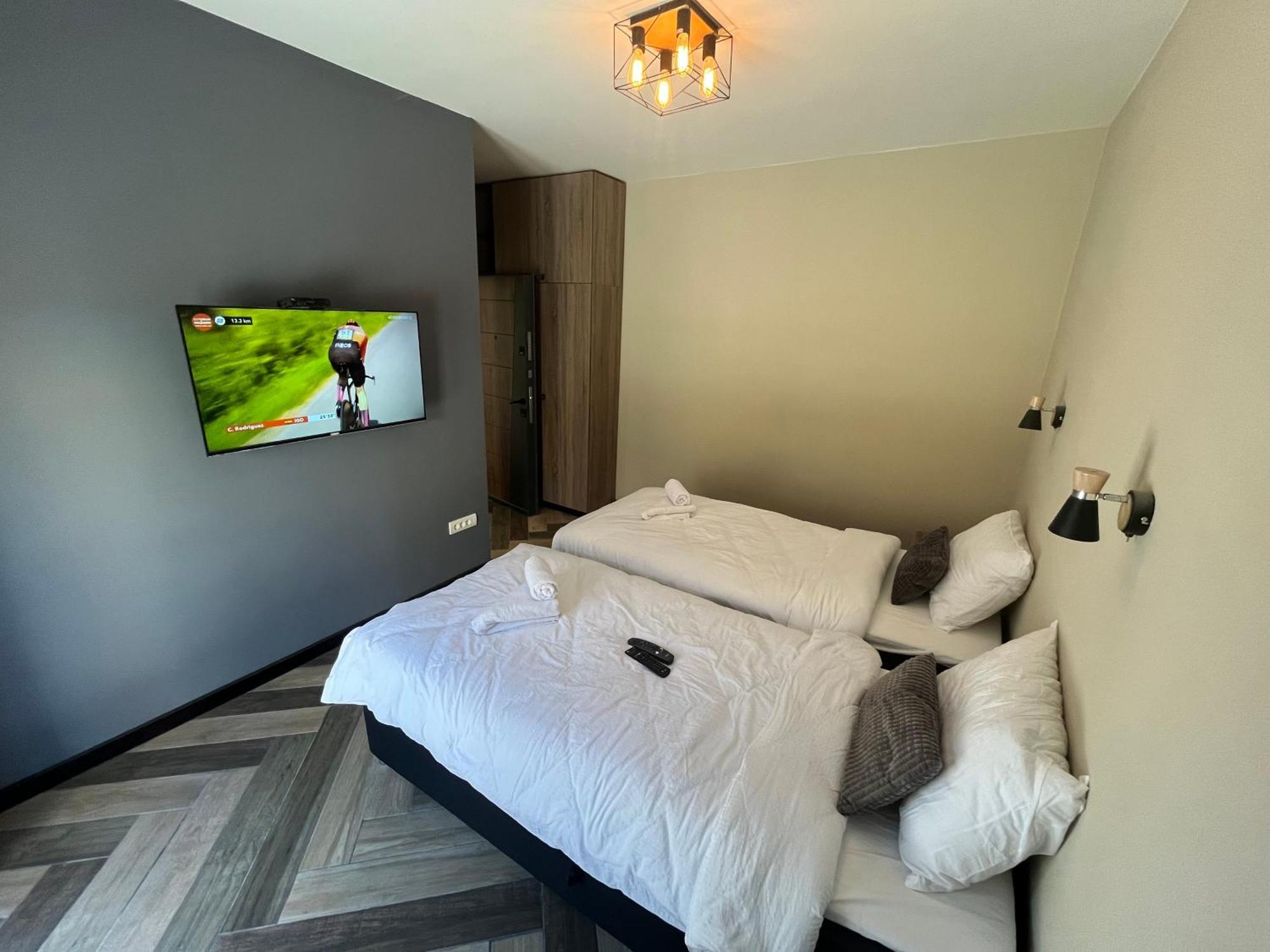 La Roue Hotel Versec Kültér fotó