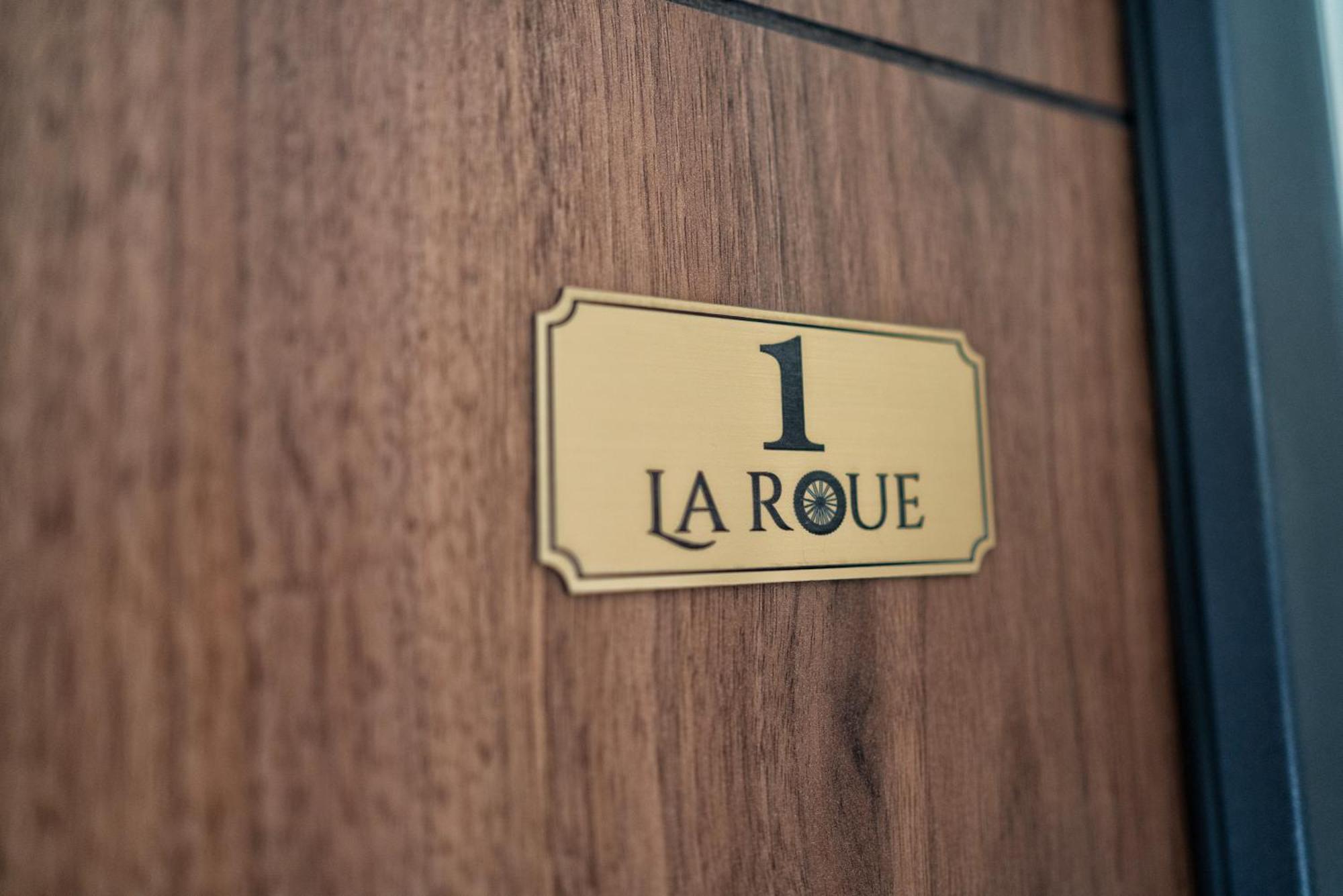 La Roue Hotel Versec Kültér fotó