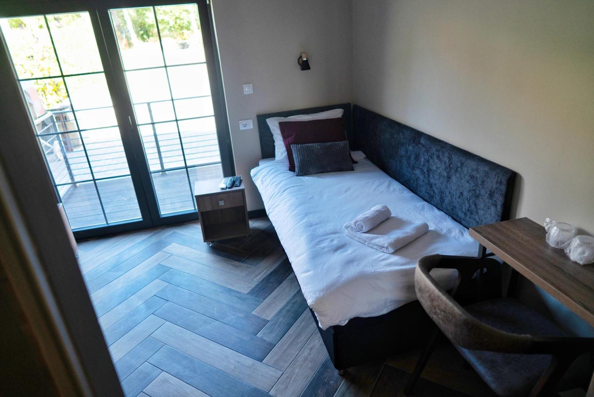 La Roue Hotel Versec Kültér fotó