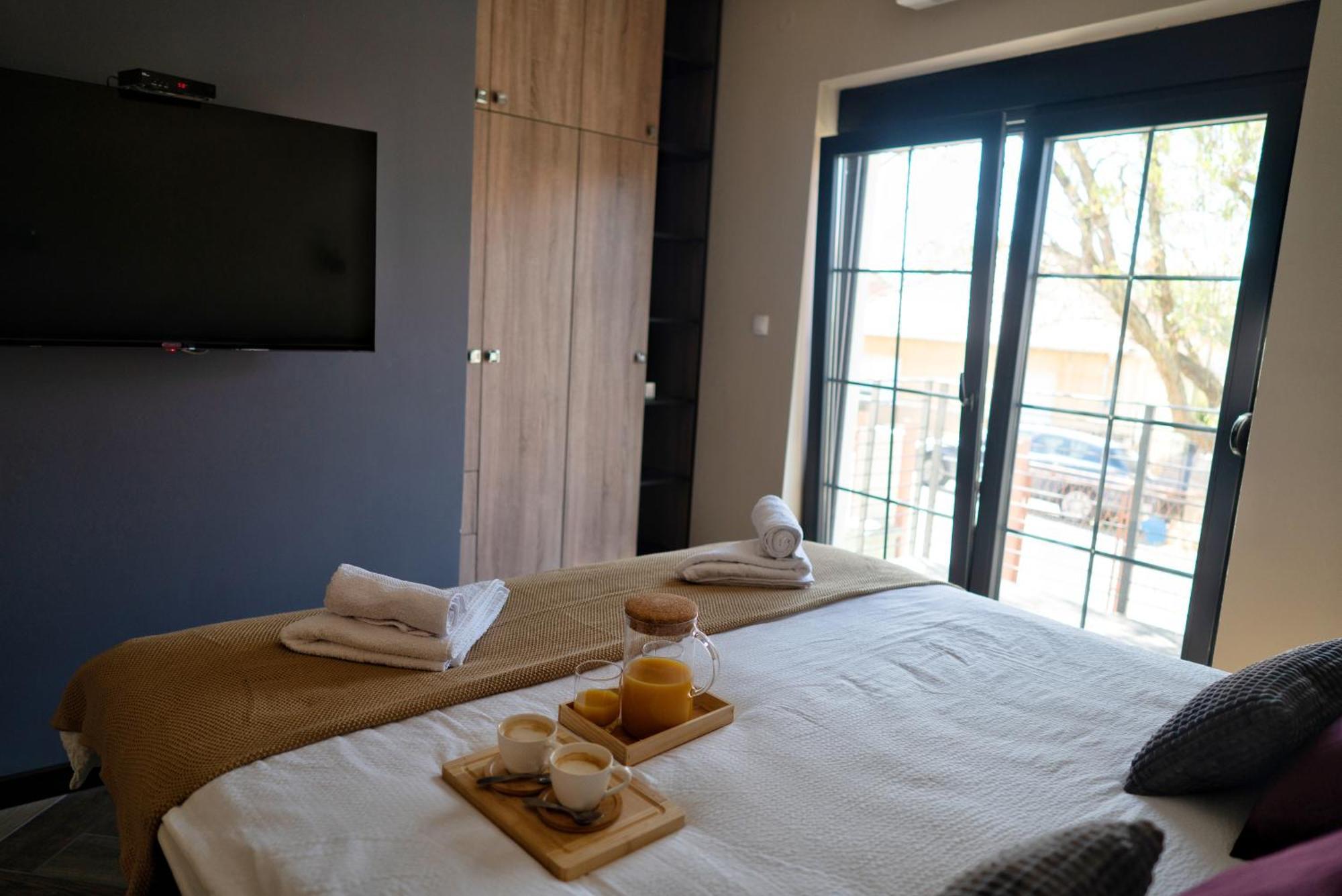 La Roue Hotel Versec Kültér fotó