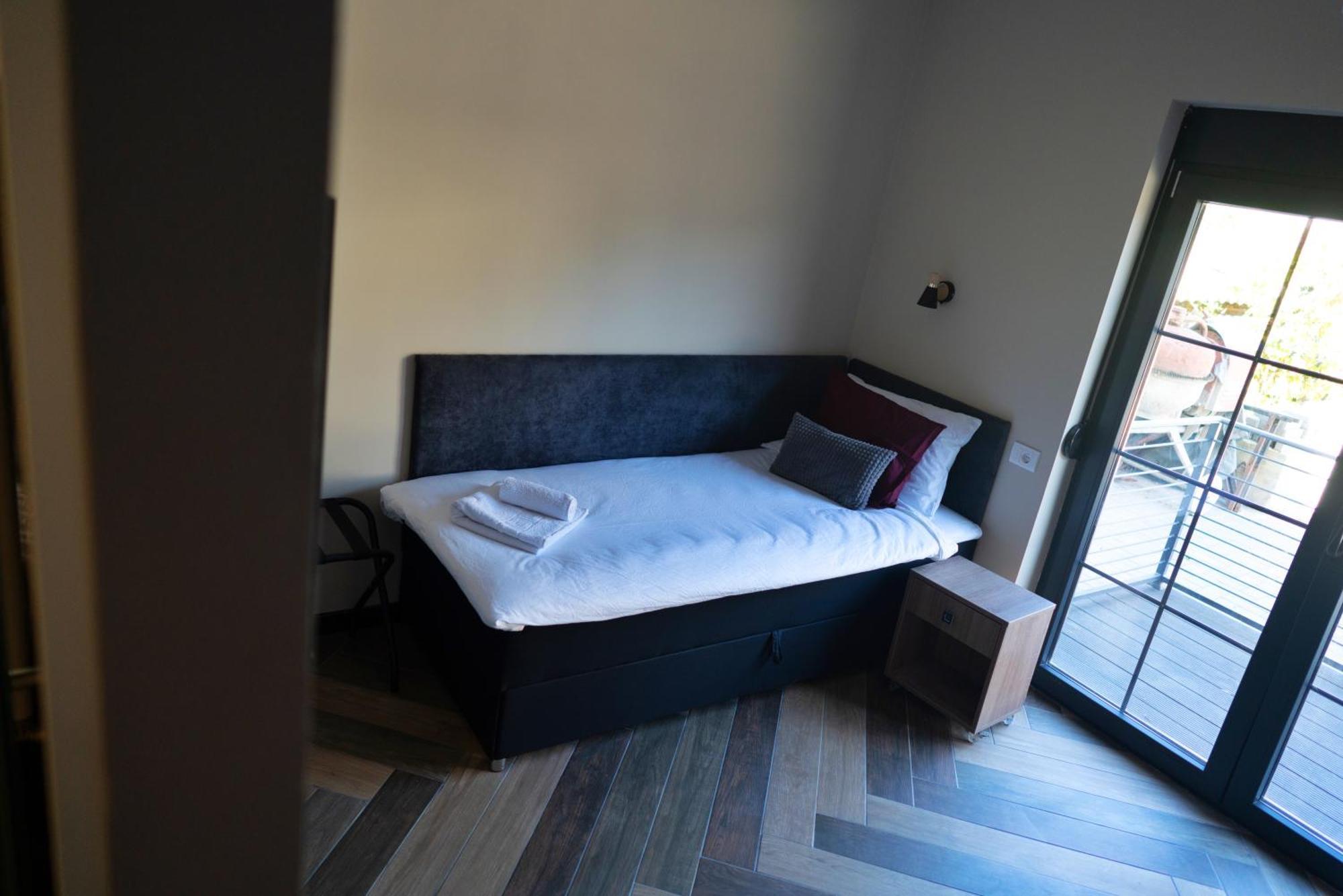 La Roue Hotel Versec Kültér fotó